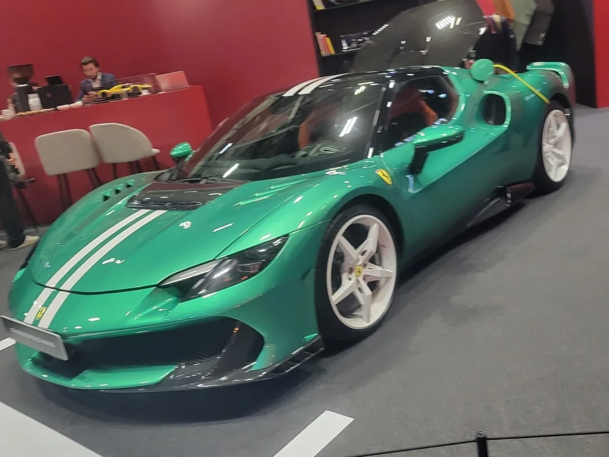 Ferrari 296