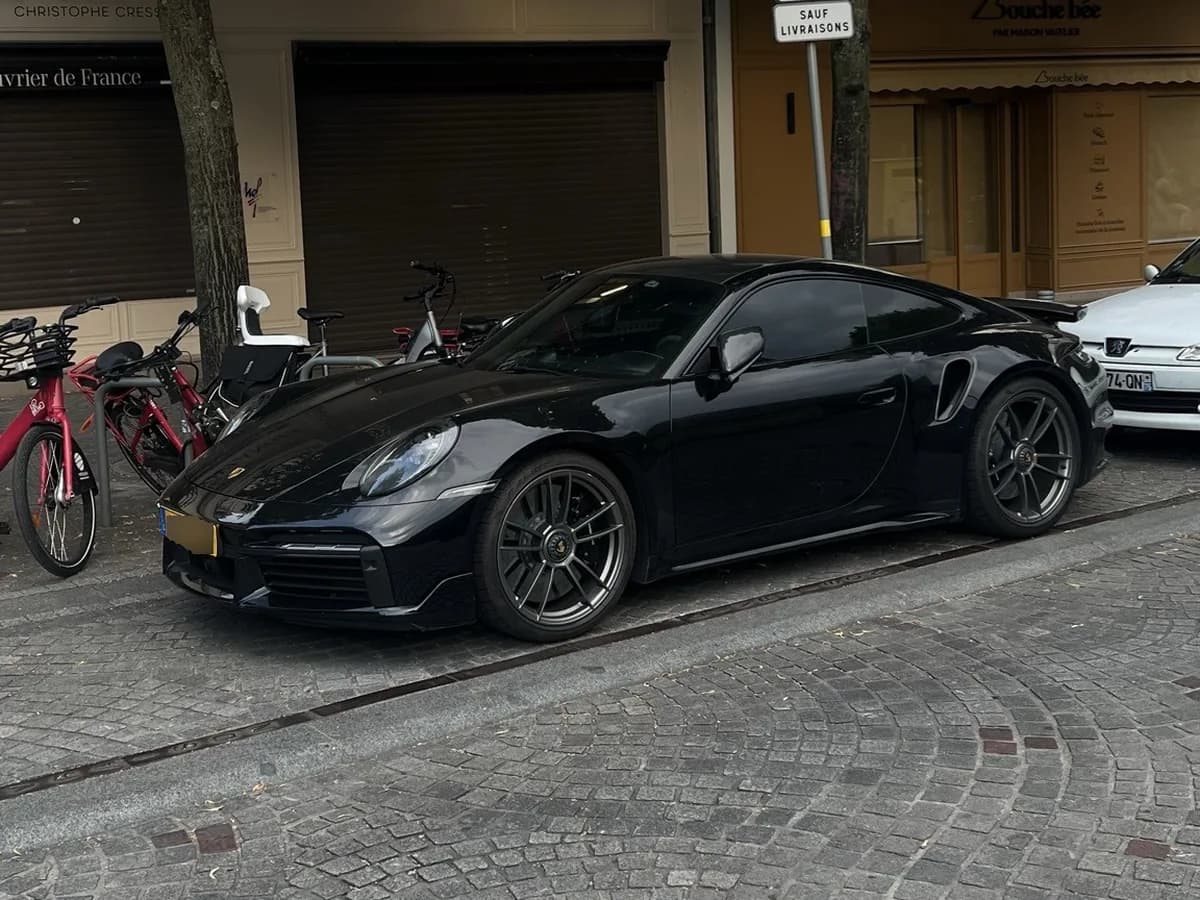 Porsche 911