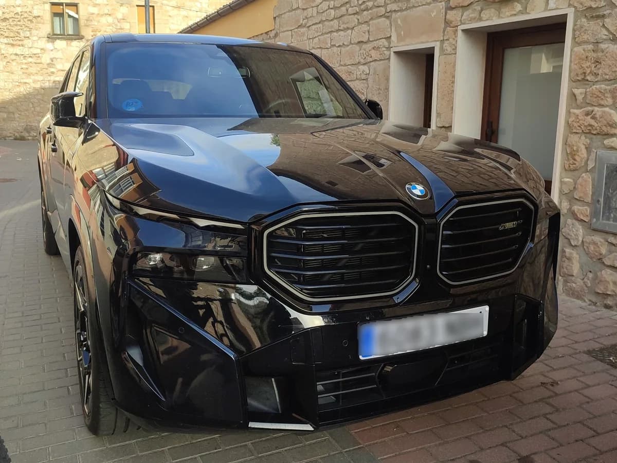 BMW XM